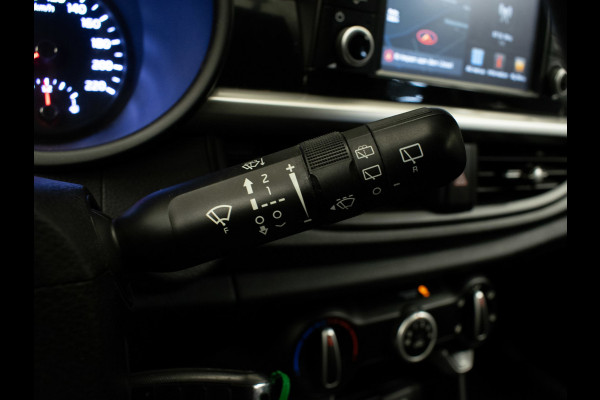 Kia Picanto 1.0 CVVT ComfortPlusLine Navigator Sport (APPLE CARPLAY,NAVI,CAMERA,CRUISE,ELEKTRISCH PAKKET,SPORTSTOELEN,LM VELGEN)