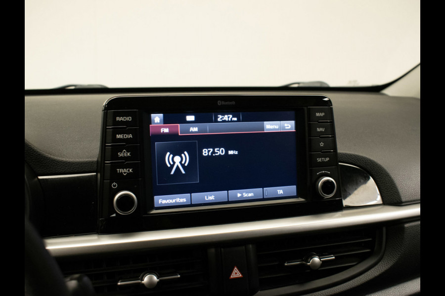 Kia Picanto 1.0 CVVT ComfortPlusLine Navigator Sport (APPLE CARPLAY,NAVI,CAMERA,CRUISE,ELEKTRISCH PAKKET,SPORTSTOELEN,LM VELGEN)