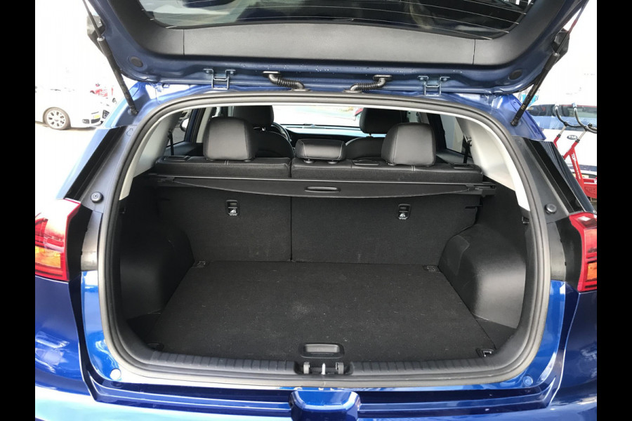 Kia e-Niro DynamicPlusLine 64 kWh 204pk 7 JAAR GARANTIE