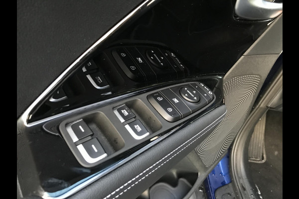 Kia e-Niro DynamicPlusLine 64 kWh 204pk 7 JAAR GARANTIE
