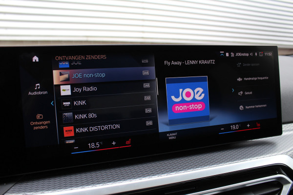 BMW 3-serie 330e xDrive M-Sport | Panoramadak | Widescreen | Harman Kardon | Head-up | BLIS