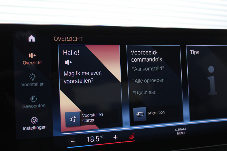 BMW 3-serie 330e xDrive M-Sport | Panoramadak | Widescreen | Harman Kardon | Head-up | BLIS