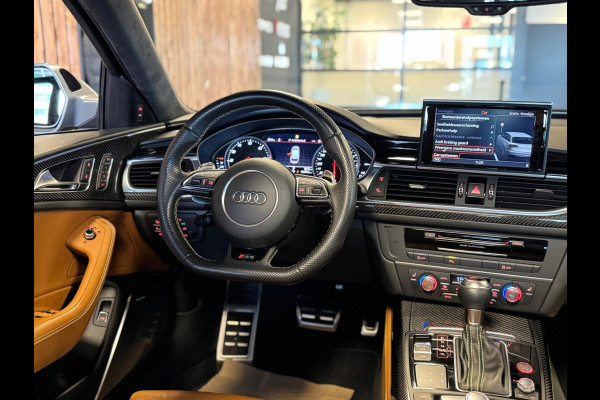 Audi A6 Avant 4.0 TFSI RS6 quattro performance Pro Line Plus / BTW / Keramisch / Exclusive / B&O Advanced / Nachtzicht / Softclose