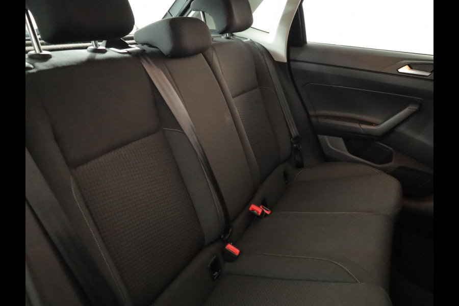 Volkswagen Polo 1.0 TSI Comfortline 95pk 5bak | Airco | Navi | Parksensors voor en achter