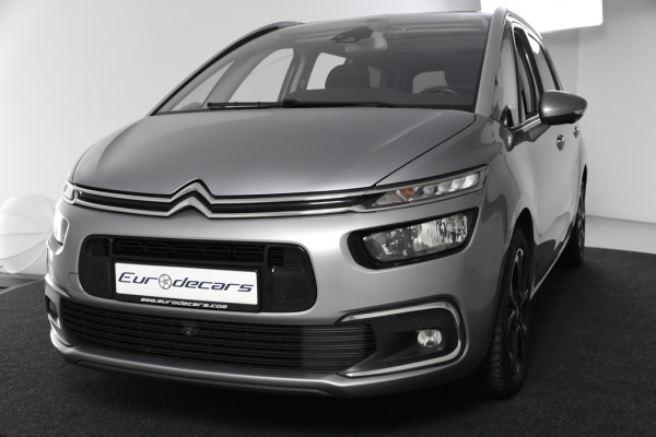 Citroën C4 Spacetourer 1.2 Shine *1ste Eigenaar*7-Zits*Panoramadak*Massage*