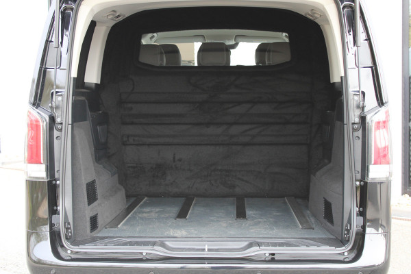 Mercedes-Benz Vito 119 CDI / Aut / Lang / DC / 2x Schuifdeur / Leer / Led / Camera / Vol Opties / NIEUWSTAAT