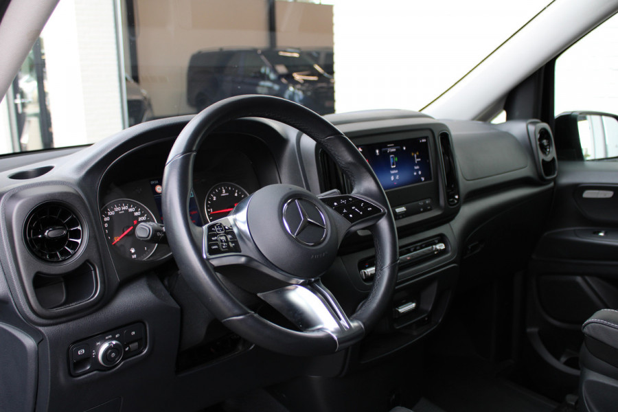 Mercedes-Benz Vito 119 CDI / Aut / Lang / DC / 2x Schuifdeur / Leer / Led / Camera / Vol Opties / NIEUWSTAAT
