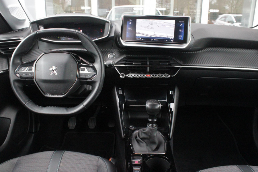Peugeot 208 1.2 100PK ALLURE PACK | NAVIGATIE 10" TOUCHSCREEN | 3-D INSTRUMENTENPANEEL | ALL SEASON BANDEN | PARKEERSENSOREN ACHTER | CLIMATE CONTROL | CRUISE CONTROL | APPLE CARPLAY/ANDROID AUTO | LICHTMETALEN VELGEN | DAB+ RADIO |