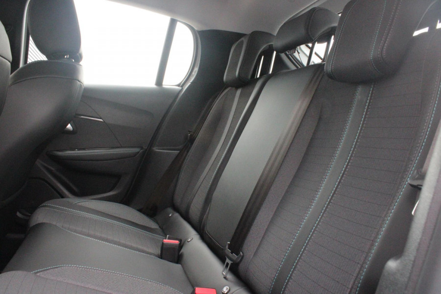 Peugeot 208 1.2 100PK ALLURE PACK | NAVIGATIE 10" TOUCHSCREEN | 3-D INSTRUMENTENPANEEL | ALL SEASON BANDEN | PARKEERSENSOREN ACHTER | CLIMATE CONTROL | CRUISE CONTROL | APPLE CARPLAY/ANDROID AUTO | LICHTMETALEN VELGEN | DAB+ RADIO |