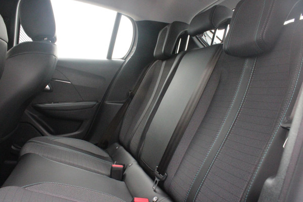 Peugeot 208 1.2 100PK ALLURE PACK | NAVIGATIE 10" TOUCHSCREEN | 3-D INSTRUMENTENPANEEL | ALL SEASON BANDEN | PARKEERSENSOREN ACHTER | CLIMATE CONTROL | CRUISE CONTROL | APPLE CARPLAY/ANDROID AUTO | LICHTMETALEN VELGEN | DAB+ RADIO |