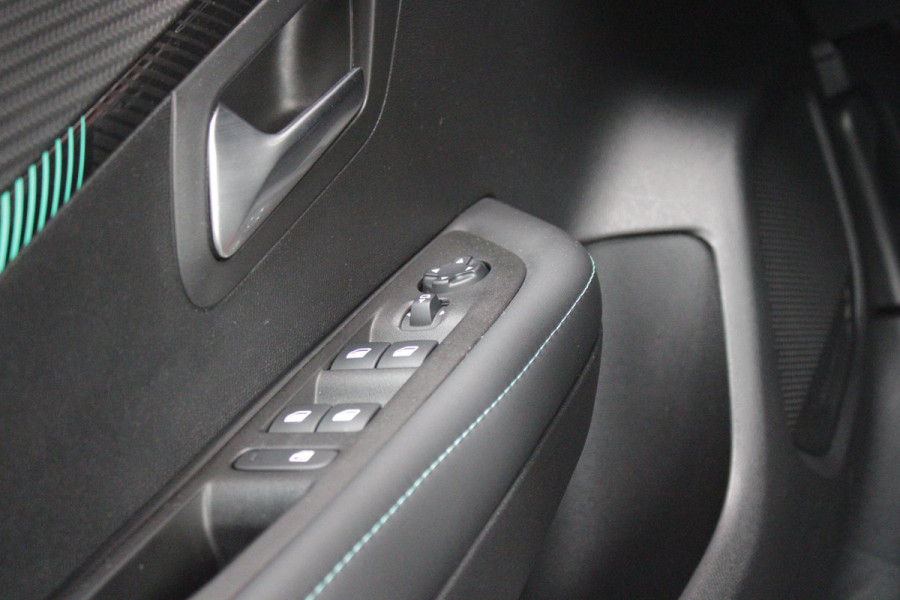 Peugeot 208 1.2 100PK ALLURE PACK | NAVIGATIE 10" TOUCHSCREEN | 3-D INSTRUMENTENPANEEL | ALL SEASON BANDEN | PARKEERSENSOREN ACHTER | CLIMATE CONTROL | CRUISE CONTROL | APPLE CARPLAY/ANDROID AUTO | LICHTMETALEN VELGEN | DAB+ RADIO |