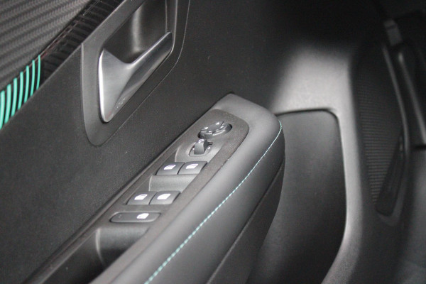 Peugeot 208 1.2 100PK ALLURE PACK | NAVIGATIE 10" TOUCHSCREEN | 3-D INSTRUMENTENPANEEL | ALL SEASON BANDEN | PARKEERSENSOREN ACHTER | CLIMATE CONTROL | CRUISE CONTROL | APPLE CARPLAY/ANDROID AUTO | LICHTMETALEN VELGEN | DAB+ RADIO |