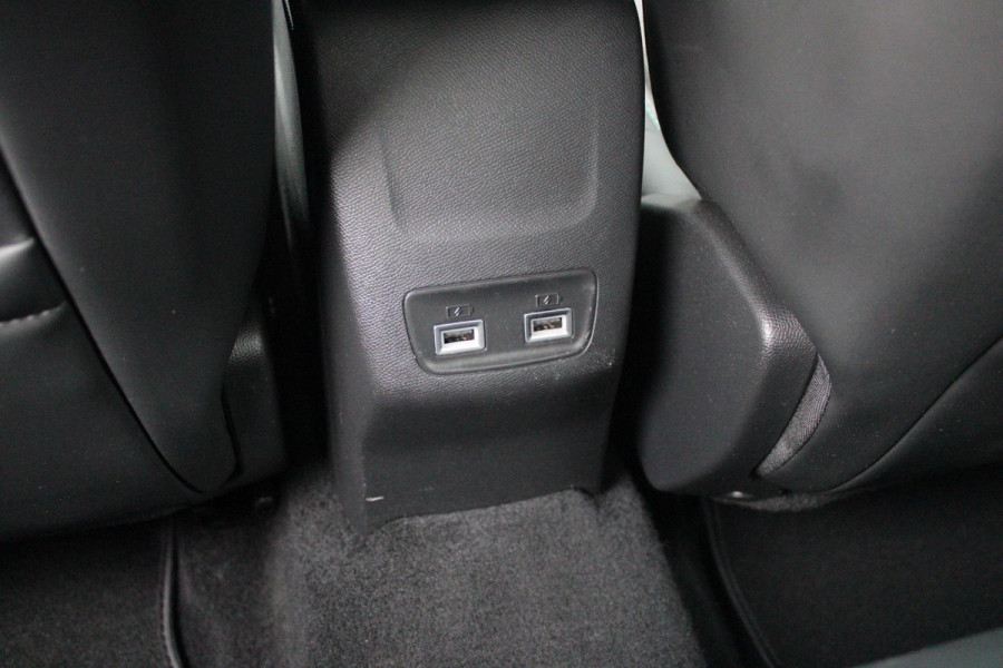 Peugeot 208 1.2 100PK ALLURE PACK | NAVIGATIE 10" TOUCHSCREEN | 3-D INSTRUMENTENPANEEL | ALL SEASON BANDEN | PARKEERSENSOREN ACHTER | CLIMATE CONTROL | CRUISE CONTROL | APPLE CARPLAY/ANDROID AUTO | LICHTMETALEN VELGEN | DAB+ RADIO |