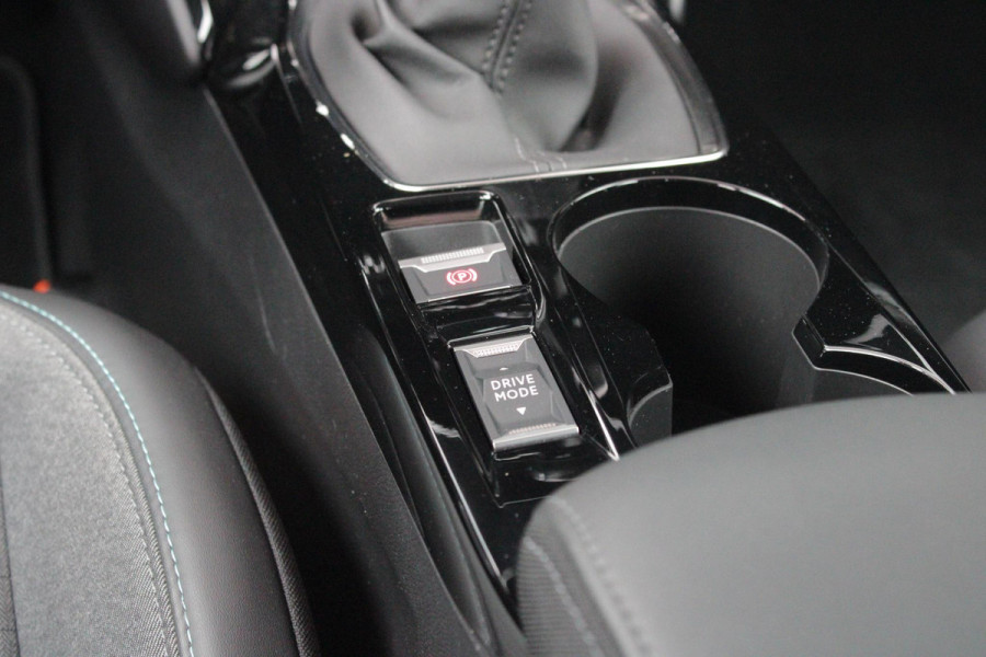 Peugeot 208 1.2 100PK ALLURE PACK | NAVIGATIE 10" TOUCHSCREEN | 3-D INSTRUMENTENPANEEL | ALL SEASON BANDEN | PARKEERSENSOREN ACHTER | CLIMATE CONTROL | CRUISE CONTROL | APPLE CARPLAY/ANDROID AUTO | LICHTMETALEN VELGEN | DAB+ RADIO |