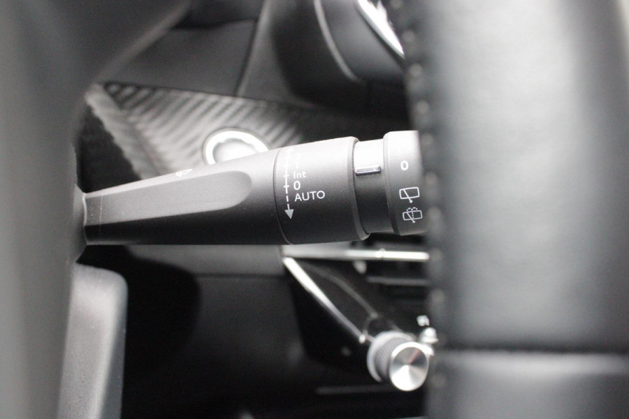 Peugeot 208 1.2 100PK ALLURE PACK | NAVIGATIE 10" TOUCHSCREEN | 3-D INSTRUMENTENPANEEL | ALL SEASON BANDEN | PARKEERSENSOREN ACHTER | CLIMATE CONTROL | CRUISE CONTROL | APPLE CARPLAY/ANDROID AUTO | LICHTMETALEN VELGEN | DAB+ RADIO |