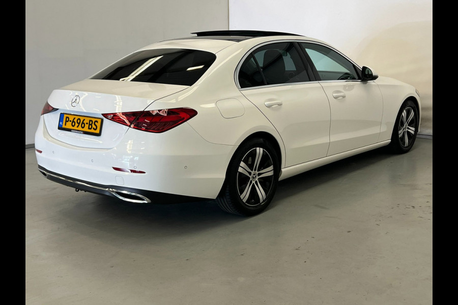 Mercedes-Benz C-Klasse 200 Luxury Line / Pano / NL-auto / Trekhaak