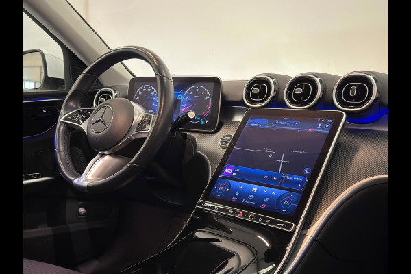 Mercedes-Benz C-Klasse 200 Luxury Line / Pano / NL-auto / Trekhaak