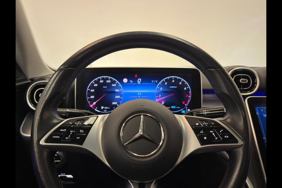 Mercedes-Benz C-Klasse 200 Luxury Line / Pano / NL-auto / Trekhaak