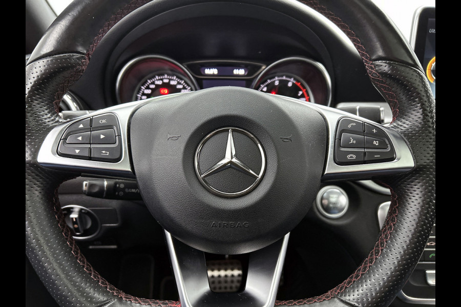 Mercedes-Benz CLA-Klasse 180 Business Solution AMG(Goed OnderH, Panorama, Camera, Carplay, Navi, StoelV, Etc)