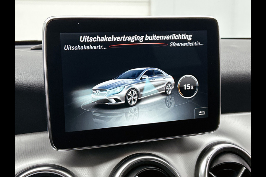 Mercedes-Benz CLA-Klasse 180 Business Solution AMG(Goed OnderH, Panorama, Camera, Carplay, Navi, StoelV, Etc)
