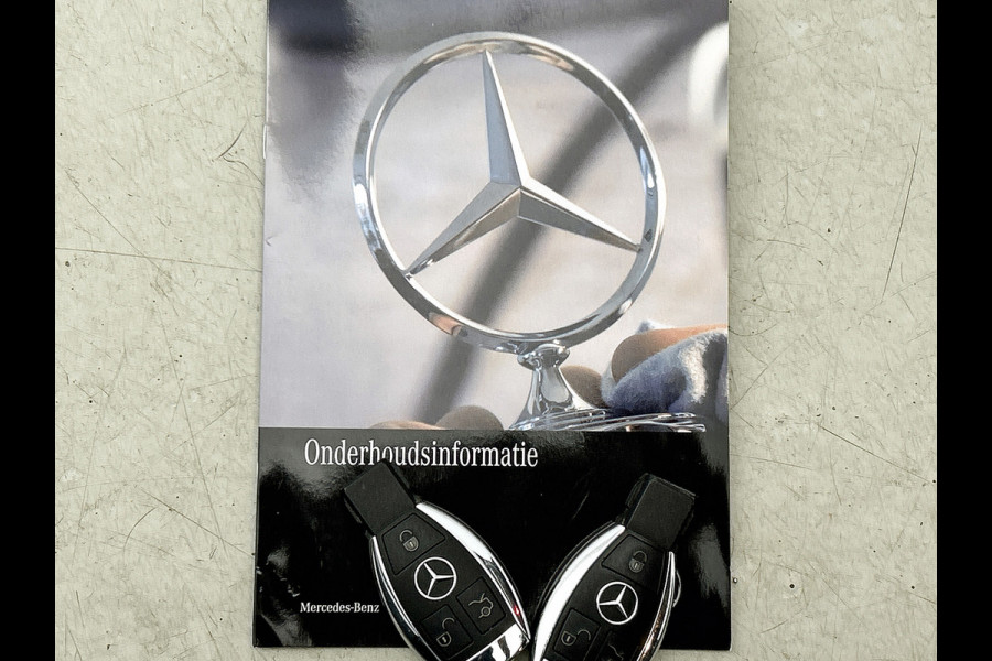 Mercedes-Benz CLA-Klasse 180 Business Solution AMG(Goed OnderH, Panorama, Camera, Carplay, Navi, StoelV, Etc)