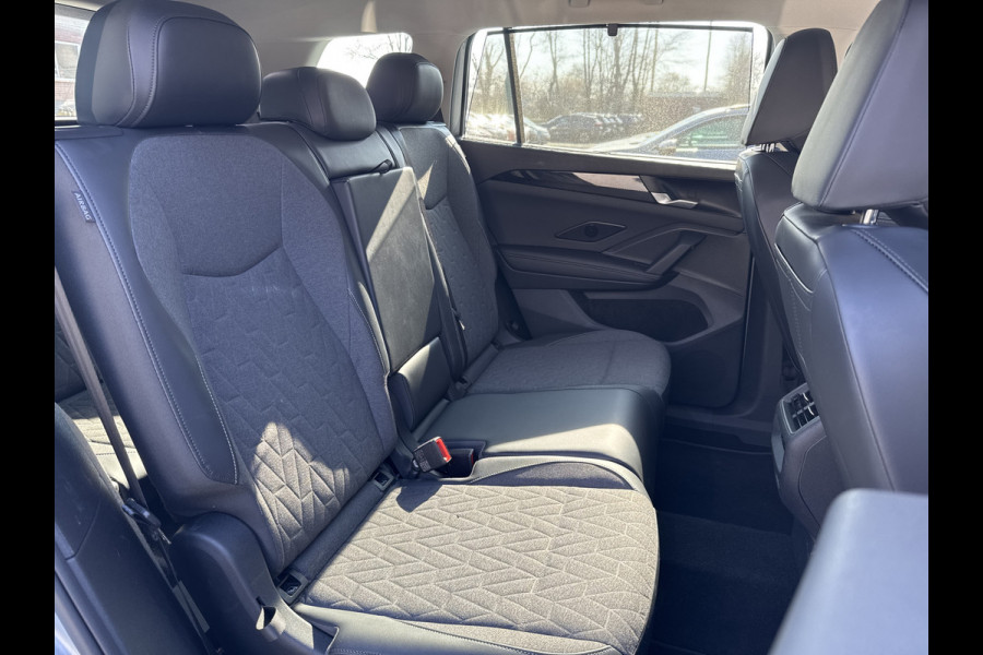 Volkswagen Tayron 1.5 eTSI LIFE EDITION 7PERS. 7-PERSOONS/TREKHAAK/360CAMERA FABRIEKS GARANTIE