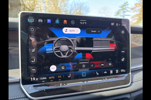 Volkswagen Tayron 1.5 eTSI LIFE EDITION 7PERS. 7-PERSOONS/TREKHAAK/360CAMERA FABRIEKS GARANTIE