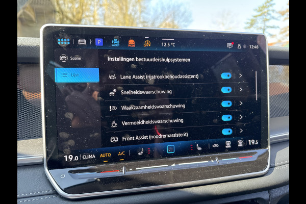 Volkswagen Tayron 1.5 eTSI LIFE EDITION 7PERS. 7-PERSOONS/TREKHAAK/360CAMERA FABRIEKS GARANTIE