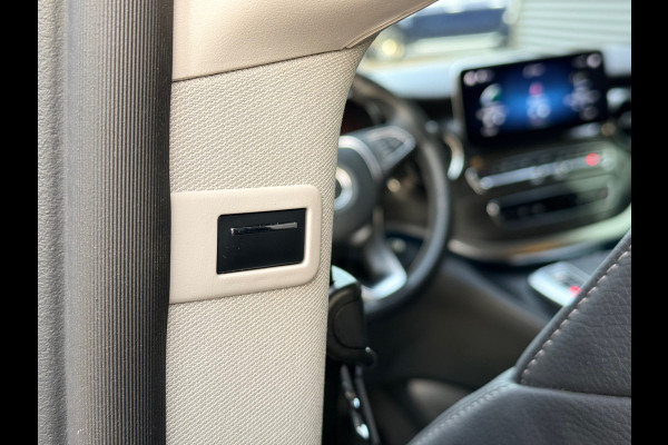 Mercedes-Benz Eqv 300 90kWh SoH 95.9 % L3 Extra Lang - 8 Zits - Leder - elc. Schuif