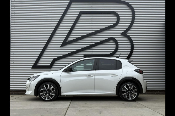 Peugeot 208 1.2 PureTech GT-Line 1e Eigenaar|Pano|Navi|Clima|Cruise|Camera|Trekhaak|Carplay|PDV V+A|Nieuwe APK bij aflevering