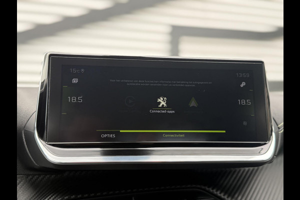 Peugeot 208 1.2 PureTech GT-Line 1e Eigenaar|Pano|Navi|Clima|Cruise|Camera|Trekhaak|Carplay|PDV V+A|Nieuwe APK bij aflevering