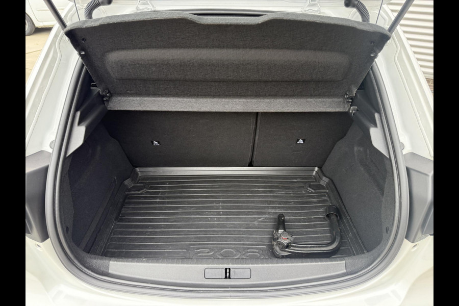 Peugeot 208 1.2 PureTech GT-Line 1e Eigenaar|Pano|Navi|Clima|Cruise|Camera|Trekhaak|Carplay|PDV V+A|Nieuwe APK bij aflevering