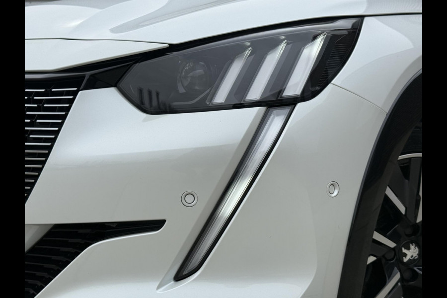 Peugeot 208 1.2 PureTech GT-Line 1e Eigenaar|Pano|Navi|Clima|Cruise|Camera|Trekhaak|Carplay|PDV V+A|Nieuwe APK bij aflevering