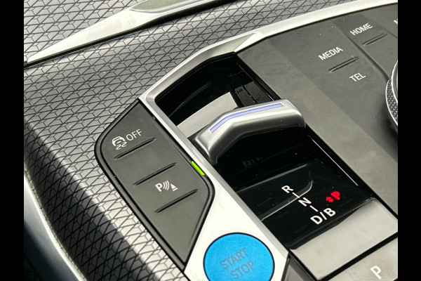 BMW i4 EDrive40 High Executive M/Sport 84 kWh | Pano/Dak | Warmtepomp | Adapt.Cruise/Control | Head/Up | 1e Eigenaar