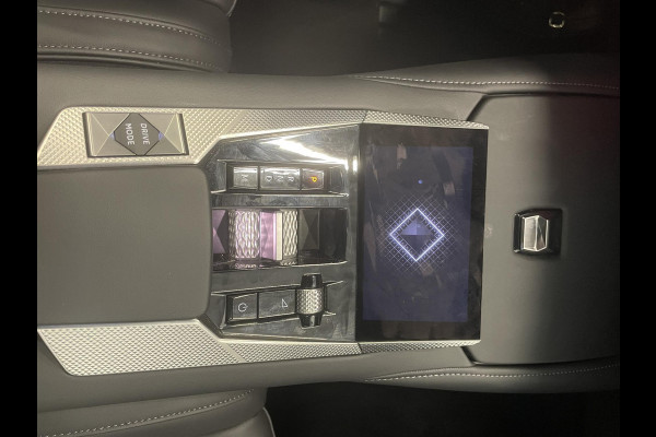 DS DS 4 1.2 PureTech Automaat Rivoli Cross | Panoramadak | Focal Audio | Full LED | Leder | 360 (demo)Camera | Adaptive Cruise | Head Up Display