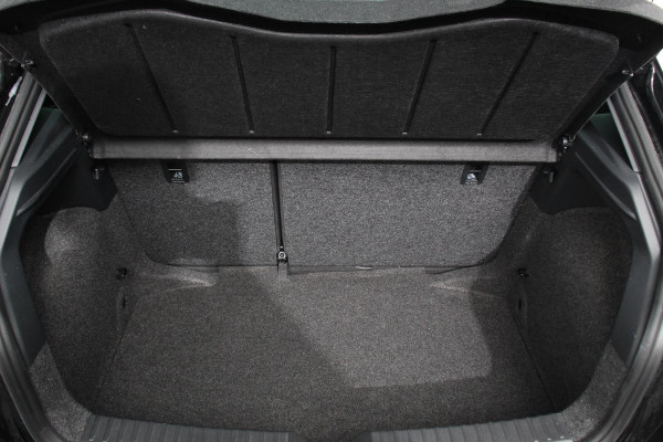 Seat Ibiza 1.0 TSI 116pk DSG FR Navigatie Apple Carplay/Android Auto Adaptive Cruise Control Virtual Cockpit Camera Dab