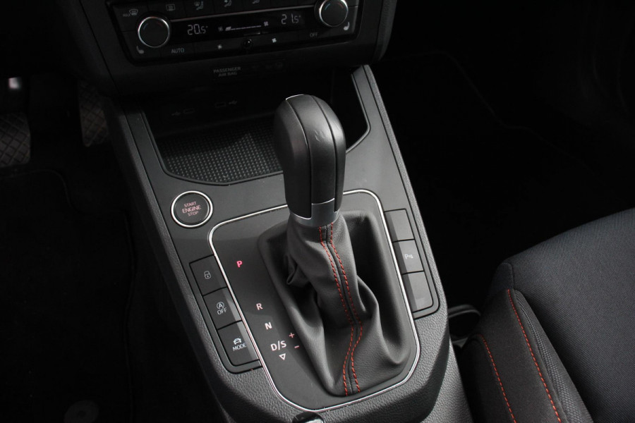 Seat Ibiza 1.0 TSI 116pk DSG FR Navigatie Apple Carplay/Android Auto Adaptive Cruise Control Virtual Cockpit Camera Dab