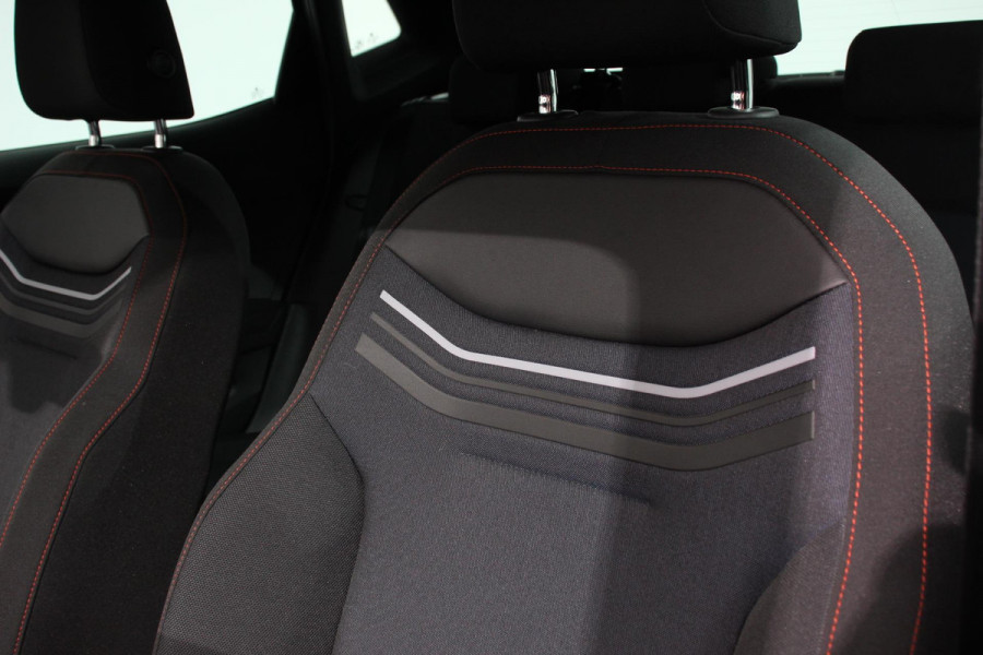 Seat Ibiza 1.0 TSI 116pk DSG FR Navigatie Apple Carplay/Android Auto Adaptive Cruise Control Virtual Cockpit Camera Dab