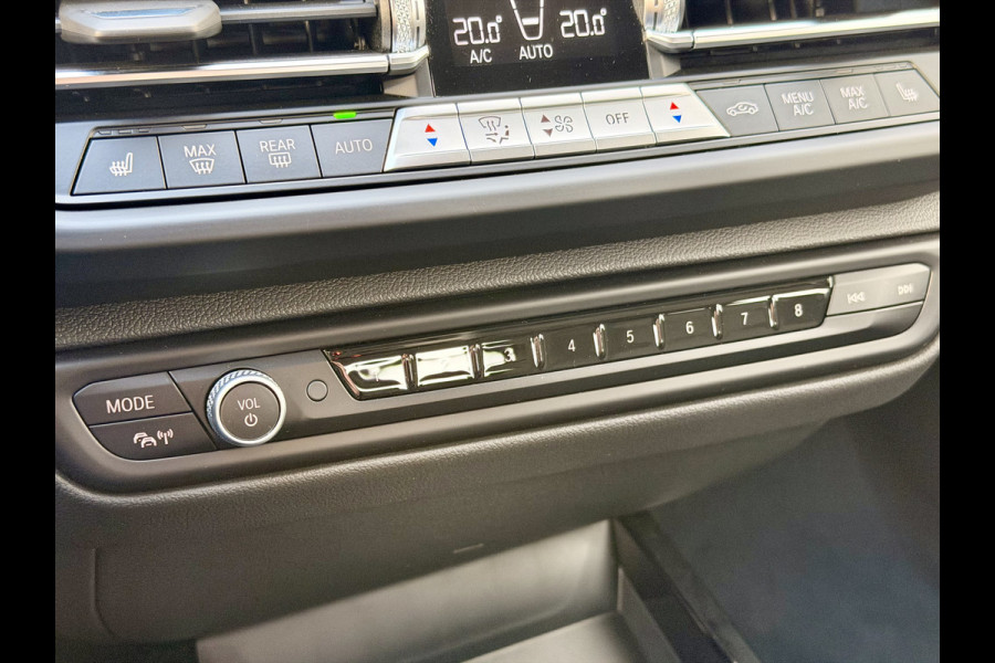 BMW 1-serie 118i Navi | Digitale Cockpit | Harman Kardon | Camera