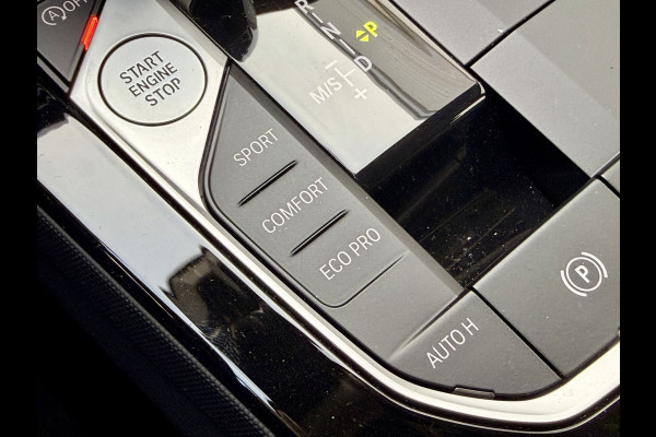 BMW 1-serie 118i Navi | Digitale Cockpit | Harman Kardon | Camera