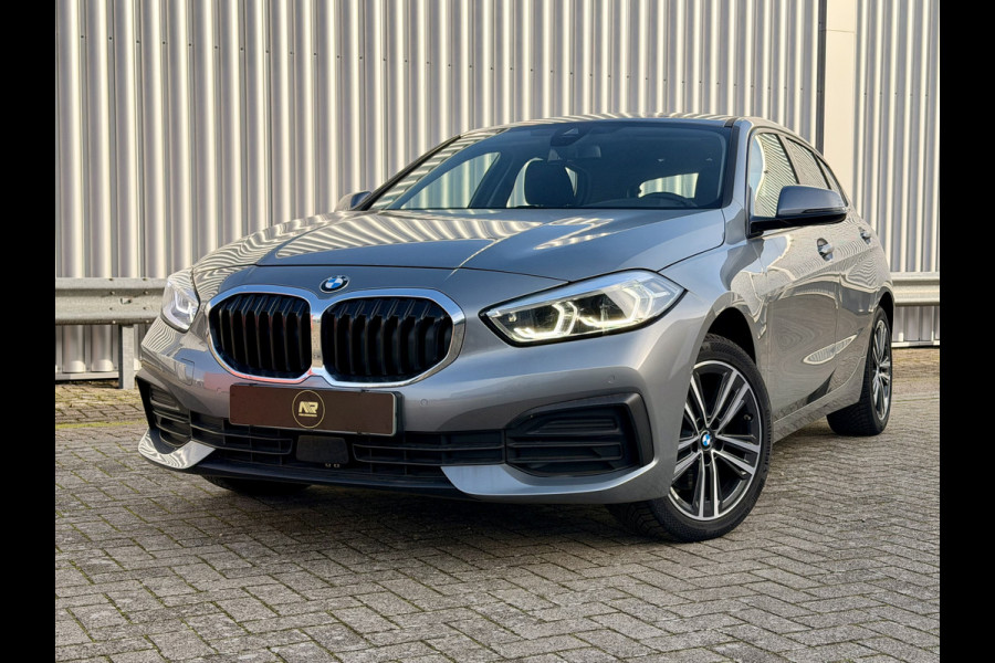 BMW 1-serie 118i Navi | Digitale Cockpit | Harman Kardon | Camera