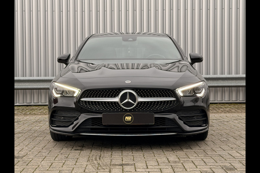 Mercedes-Benz CLA-Klasse Shooting Brake 180 Business Solution AMG NAVI | Camera | Stoelverwarming | 18" velgen