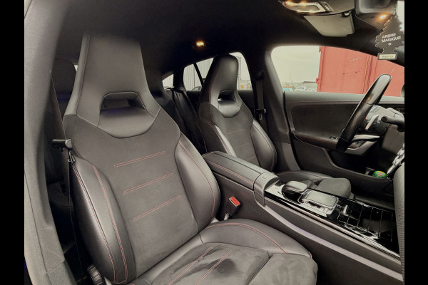 Mercedes-Benz CLA-Klasse Shooting Brake 180 Business Solution AMG NAVI | Camera | Stoelverwarming | 18" velgen
