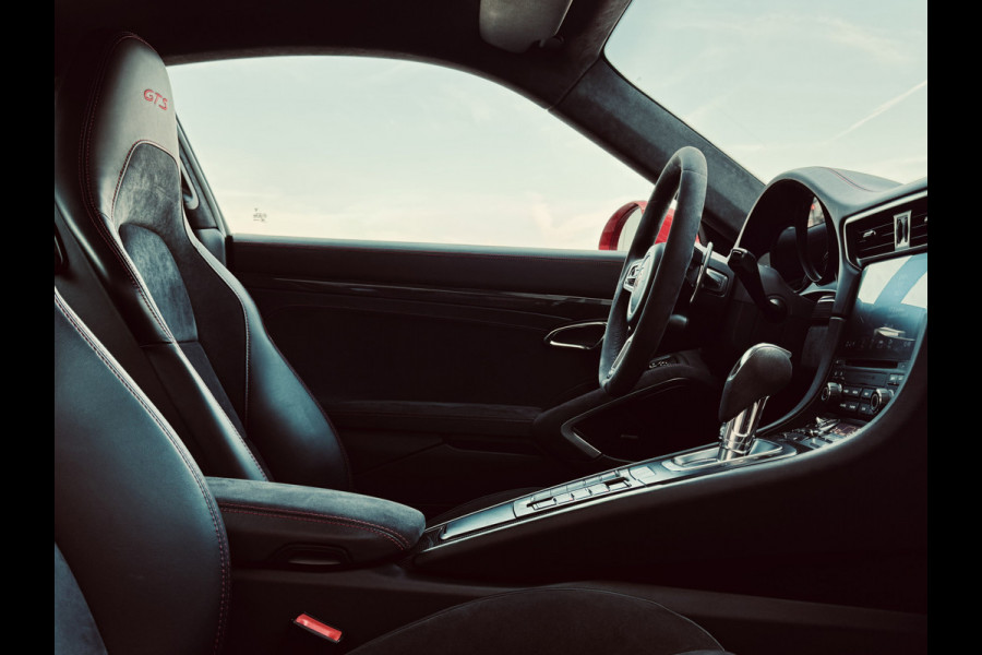 Porsche 911 3.0 Carrera 4 GTS 991 Sport Chrono | BOSE | LIFT