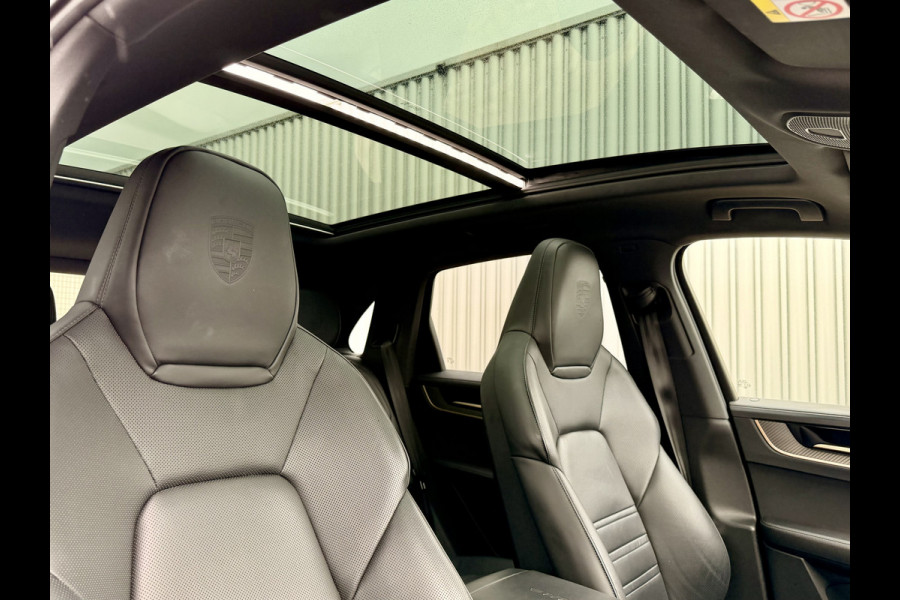 Porsche Cayenne 3.0 E-Hybrid Sport Design 22" | Facelift | PPF | BOSE | PANO