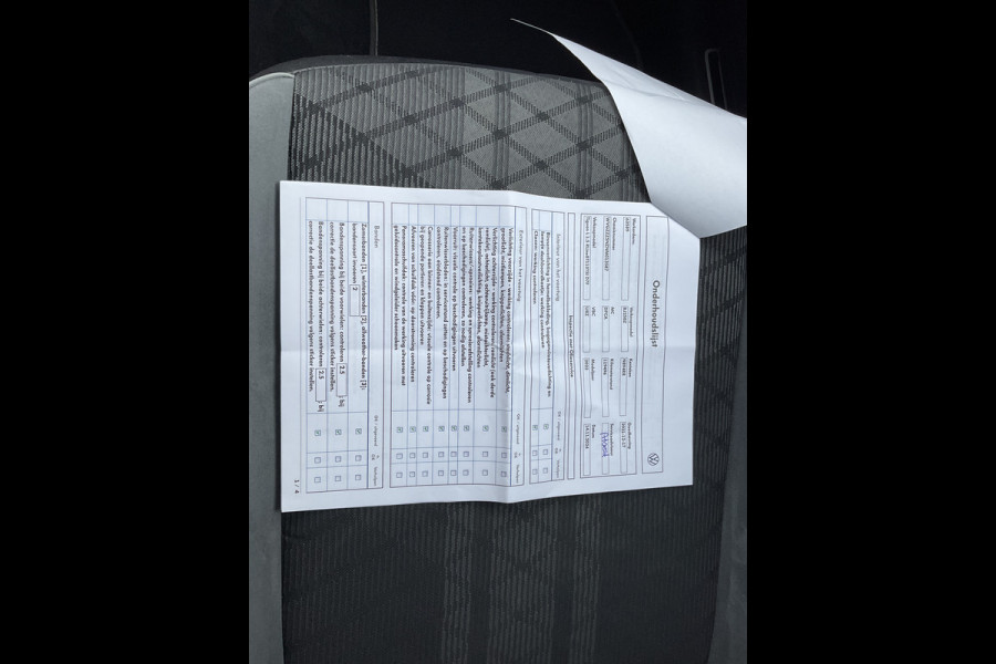 Volkswagen Tiguan Allspace 1.5 TSI R-Line 7p. Pano.dak Stoelverw. Carplay Business+