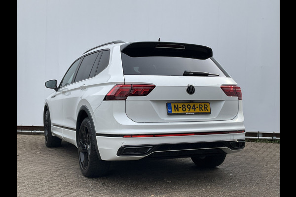 Volkswagen Tiguan Allspace 1.5 TSI R-Line 7p. Pano.dak Stoelverw. Carplay Business+