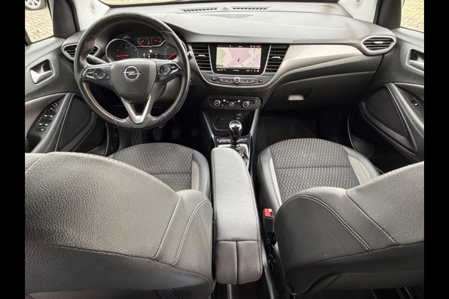 Opel Crossland X 1.2 Turbo 130pk Innovation, 2-tone, CarPlay, KeyLess, Camera