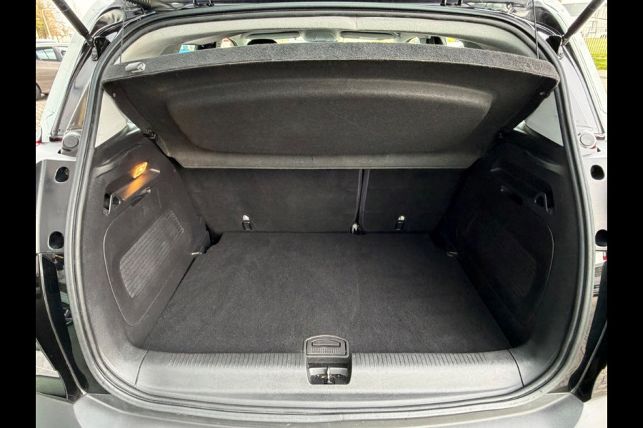 Opel Crossland X 1.2 Turbo 130pk Innovation, 2-tone, CarPlay, KeyLess, Camera