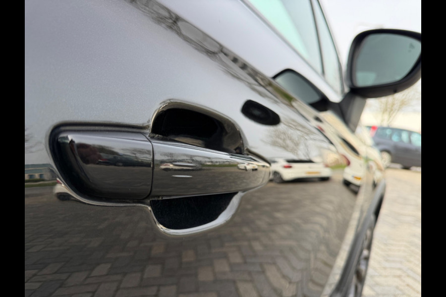 Opel Crossland X 1.2 Turbo 130pk Innovation, 2-tone, CarPlay, KeyLess, Camera